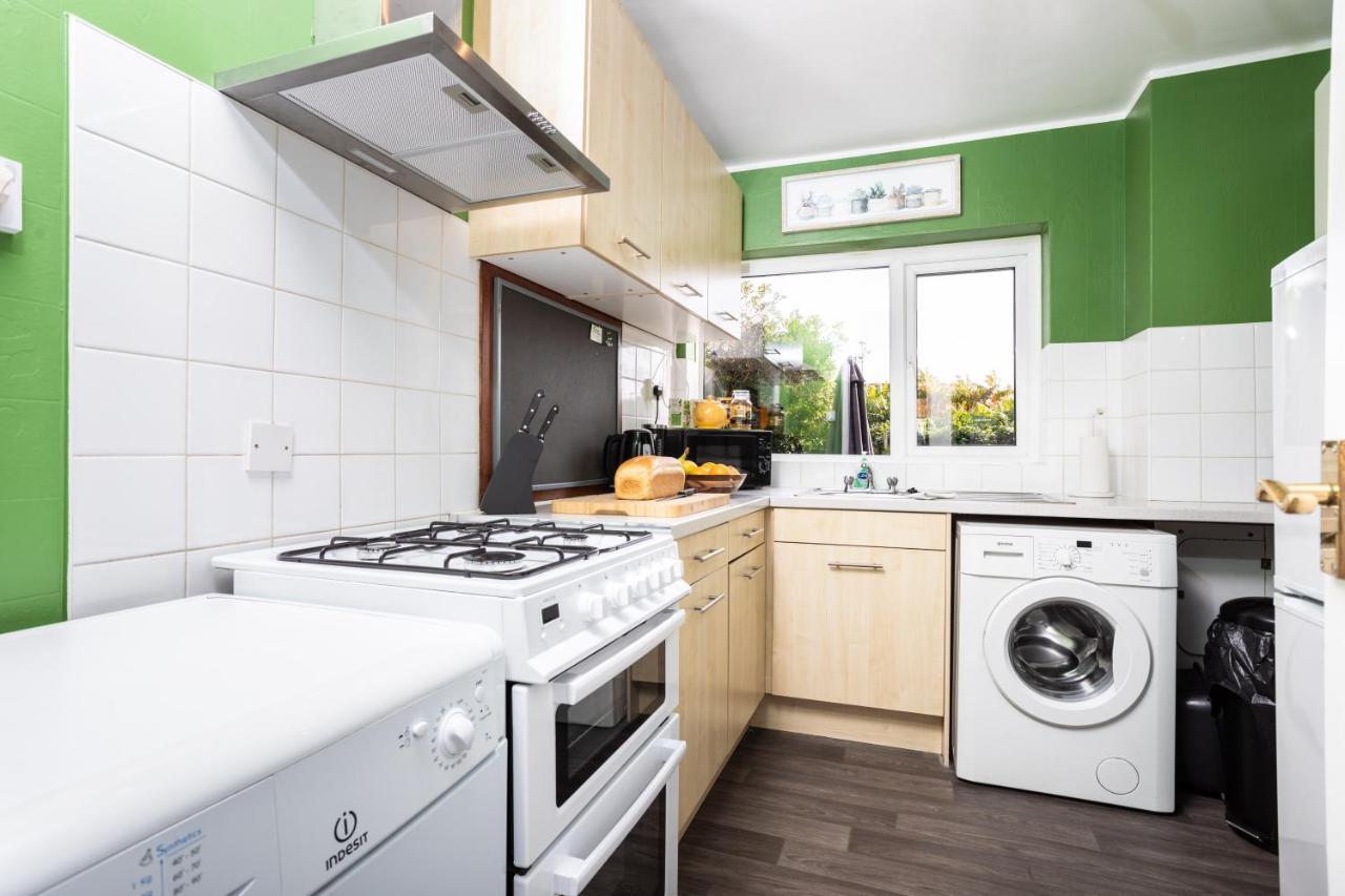 Perfect For Contractors - Canterbury - Free Parking - Ultra Wifi Екстер'єр фото