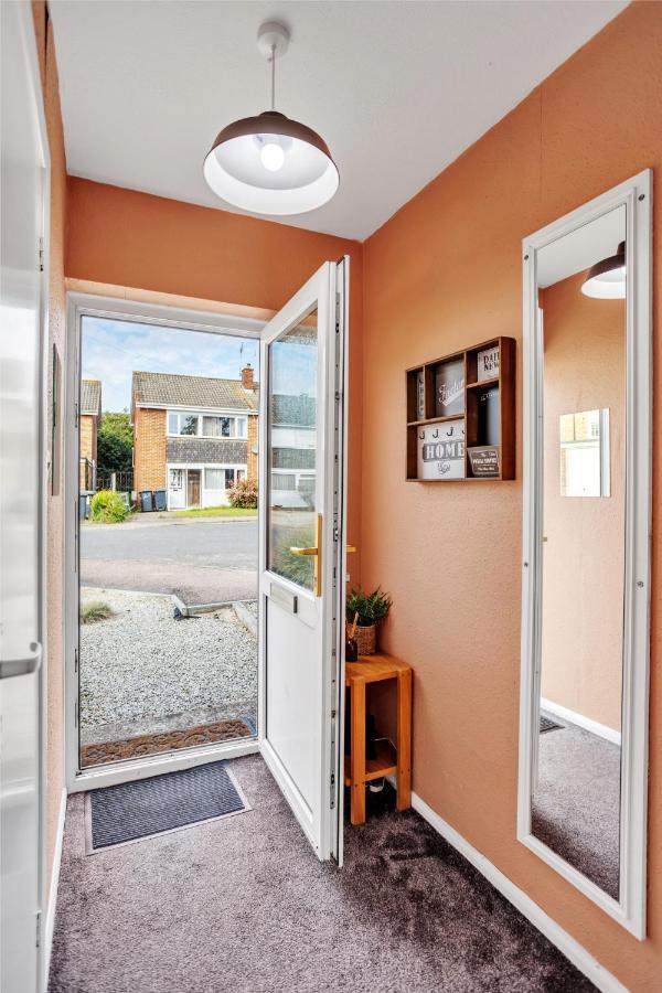 Perfect For Contractors - Canterbury - Free Parking - Ultra Wifi Екстер'єр фото